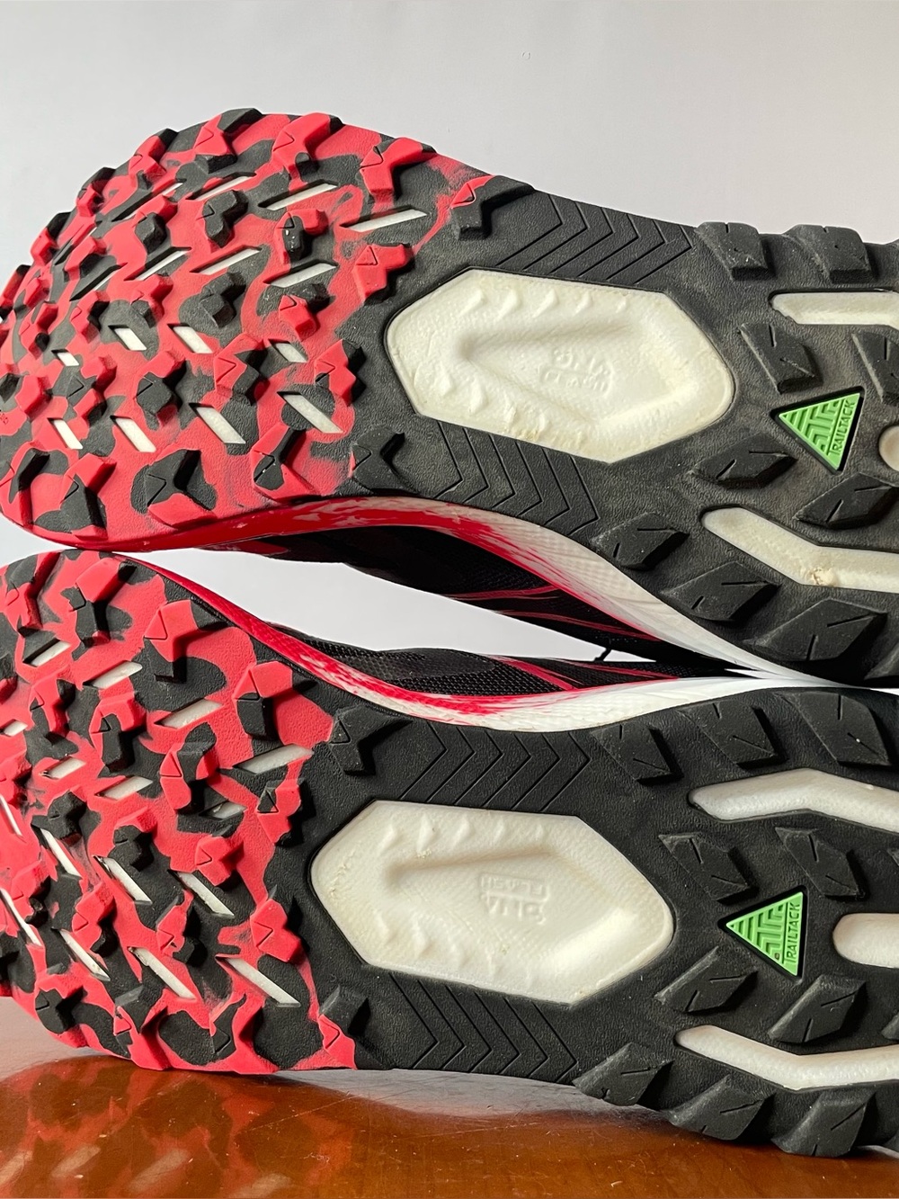 Brooks Catamount 3 Trail Running Shoes | US 9.5 - Picture 6 of 8